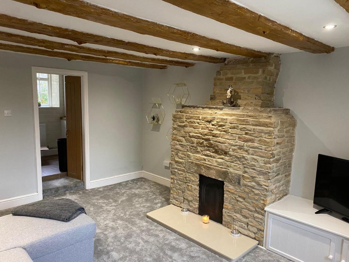 Listed Sword Makers Cottage In Shotley Bridge Consett Exterior photo
